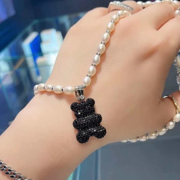 APM Monaco XL Mood Yummy Bear Adjustable Necklace with Pearls - Picture 5 of 7